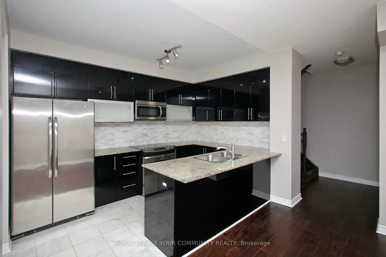7, Brighton, Crestwood-Springfarm-Yorkhill, Vaughan