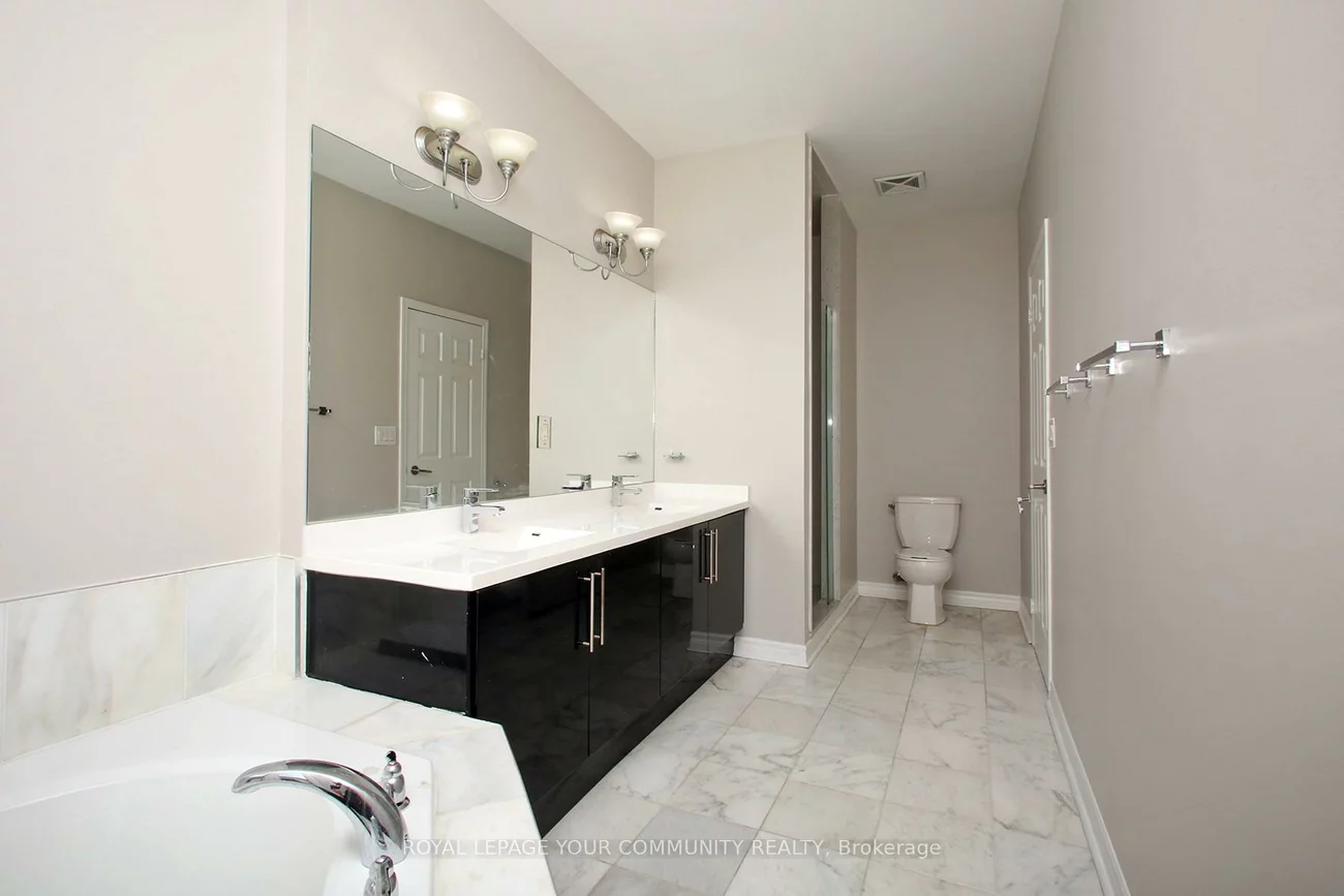 7, Brighton, Crestwood-Springfarm-Yorkhill, Vaughan