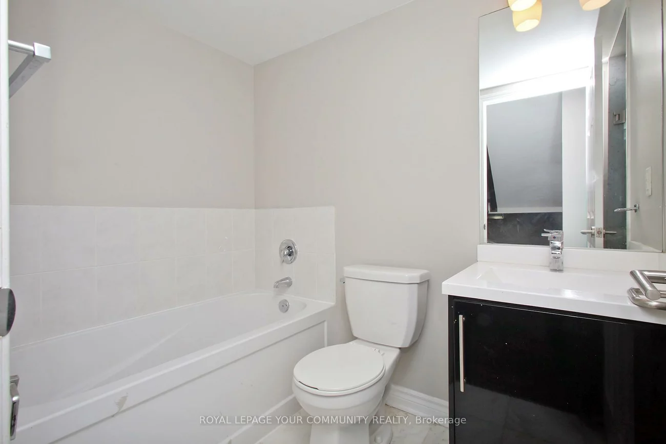 7, Brighton, Crestwood-Springfarm-Yorkhill, Vaughan