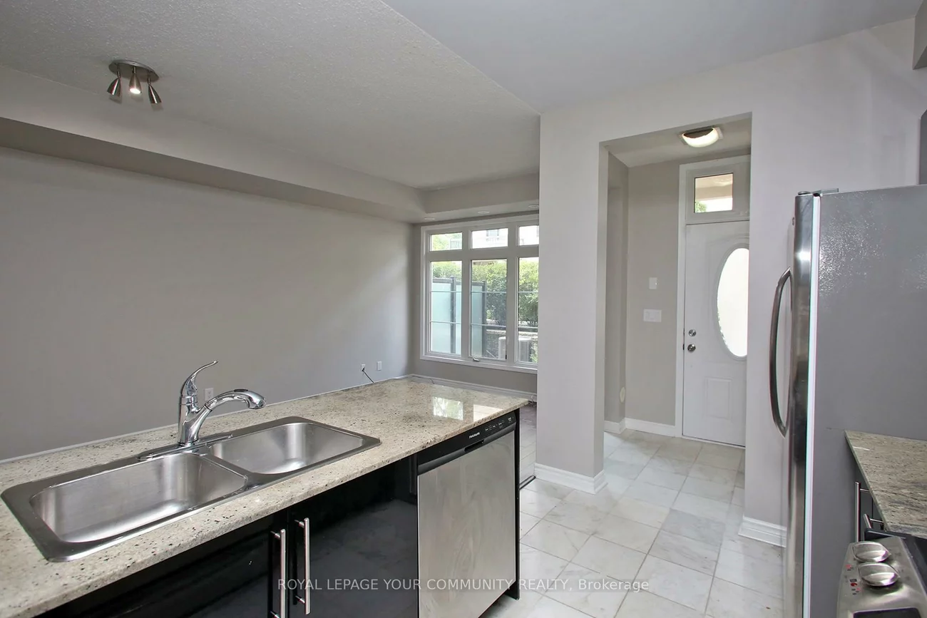 7, Brighton, Crestwood-Springfarm-Yorkhill, Vaughan