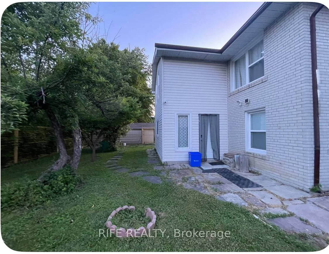 239, Crestwood, Crestwood-Springfarm-Yorkhill, Vaughan