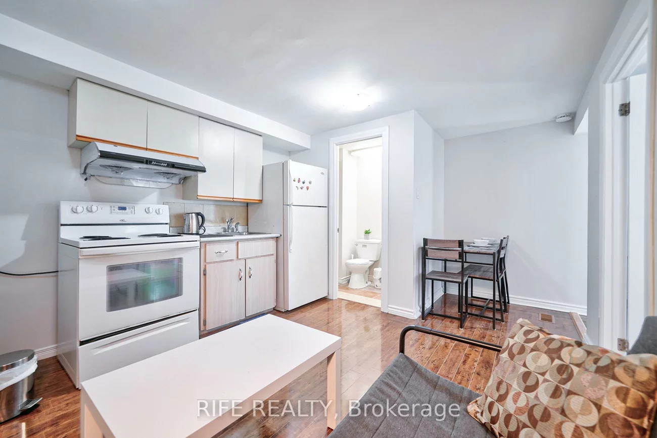 239, Crestwood, Crestwood-Springfarm-Yorkhill, Vaughan