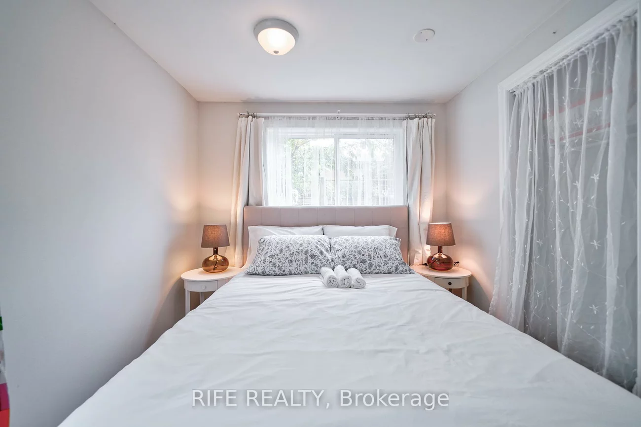 239, Crestwood, Crestwood-Springfarm-Yorkhill, Vaughan