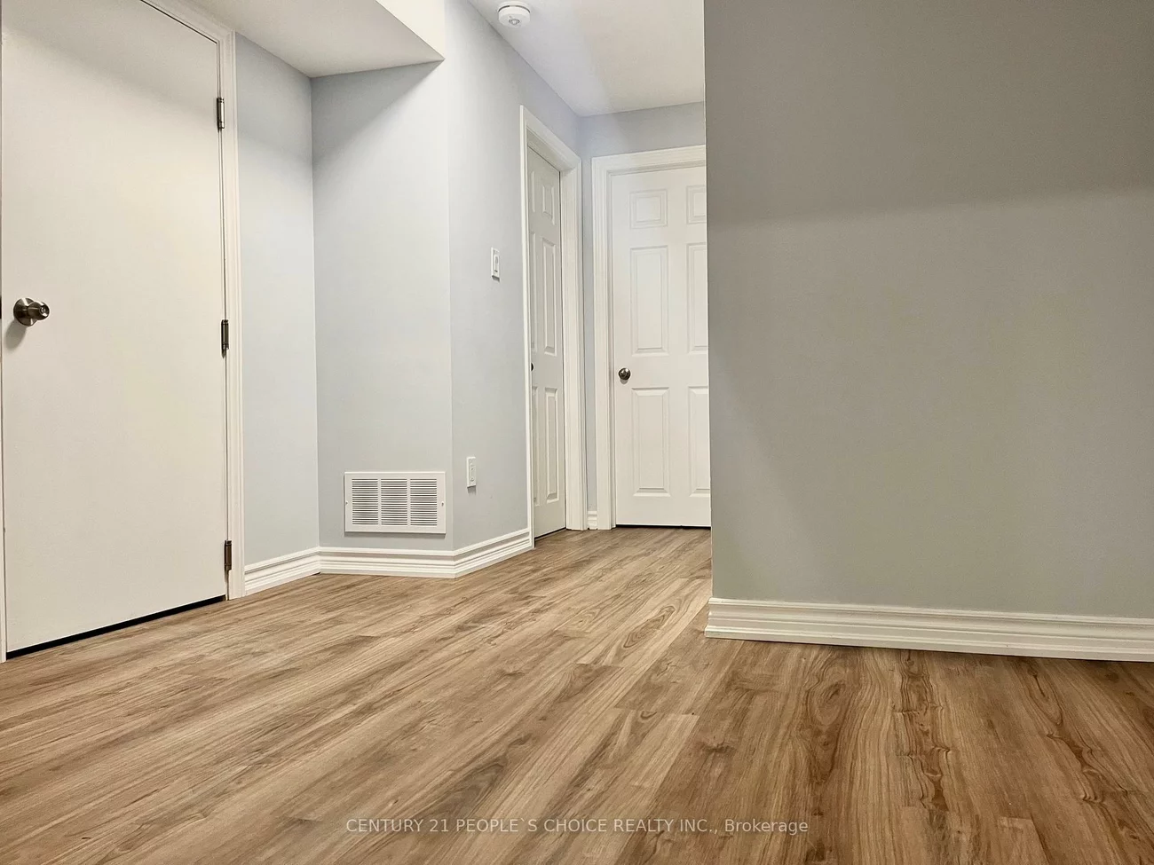 292, St Urbain, Vellore Village, Vaughan