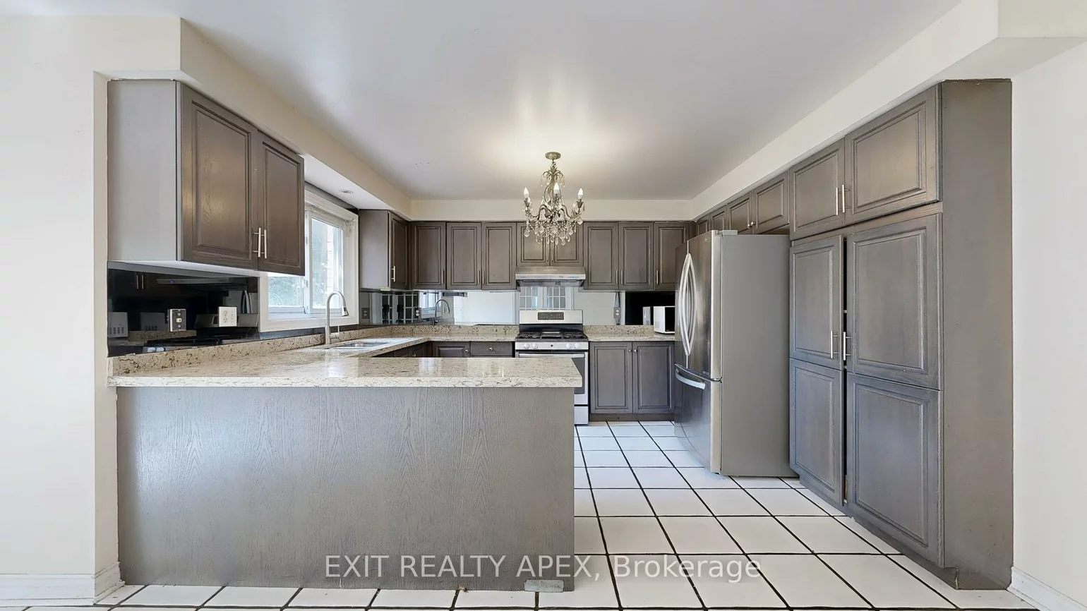 143, Veneto Dr Upper, Vaughan Grove, Vaughan