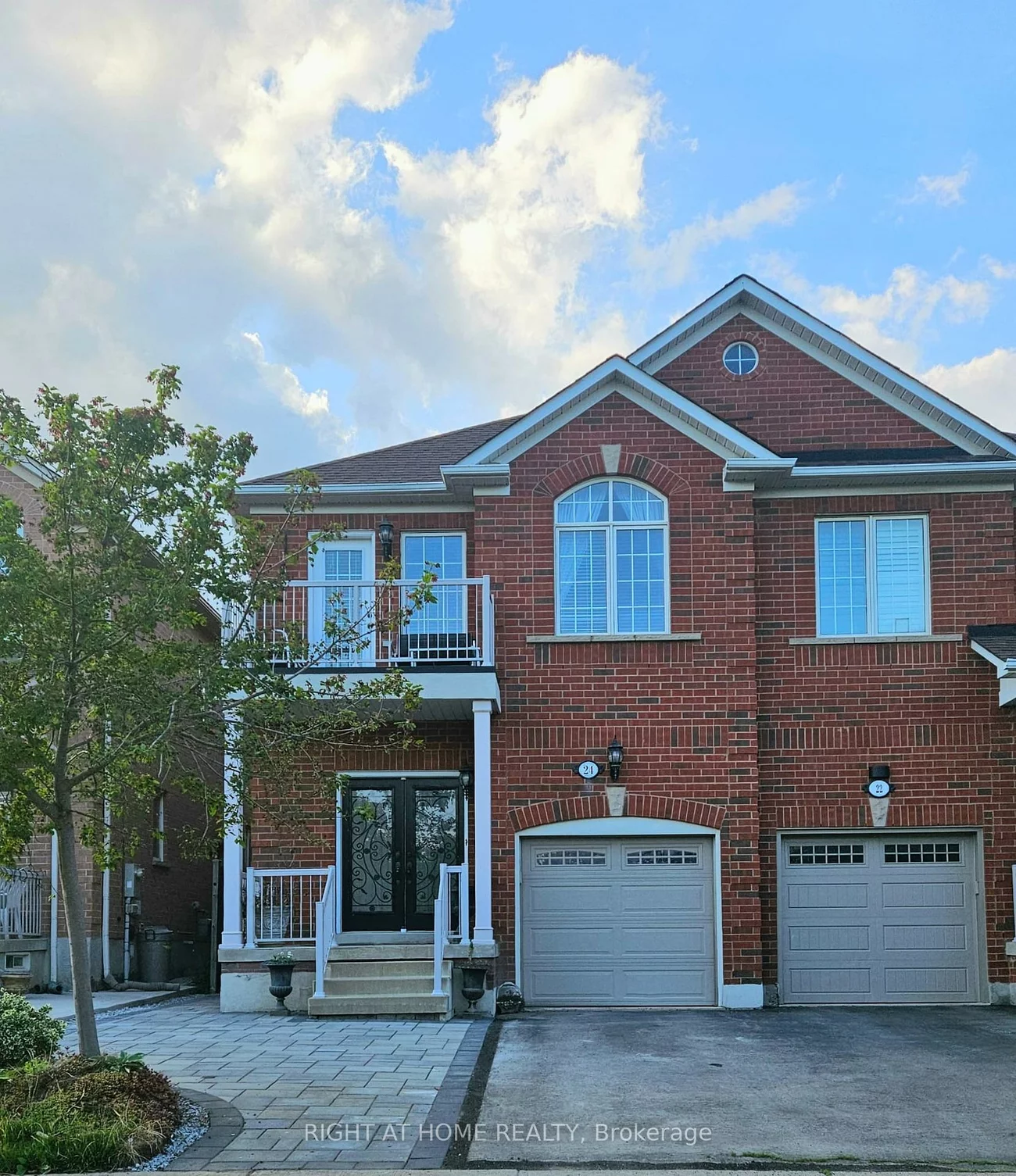 24, Mediterra, Vellore Village, Vaughan