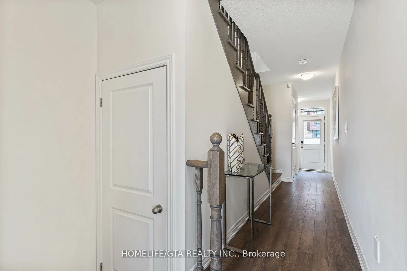 7, Holyrood, Kleinburg, Vaughan