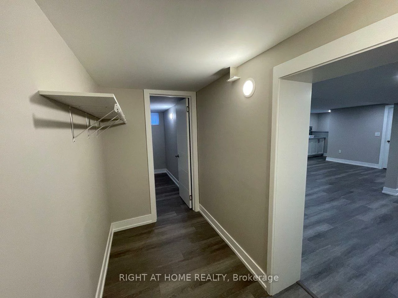 30, Lewis, West Woodbridge, Vaughan