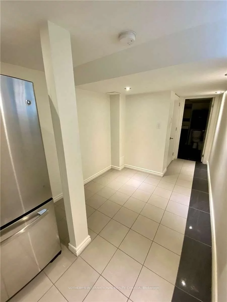 86, Alexie, Vellore Village, Vaughan