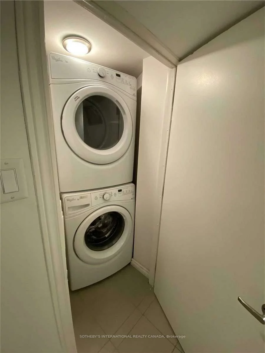 86, Alexie, Vellore Village, Vaughan