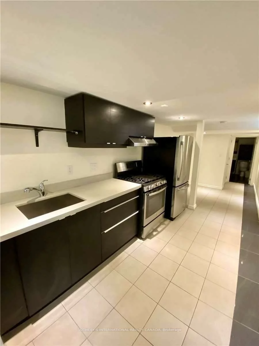 86, Alexie, Vellore Village, Vaughan