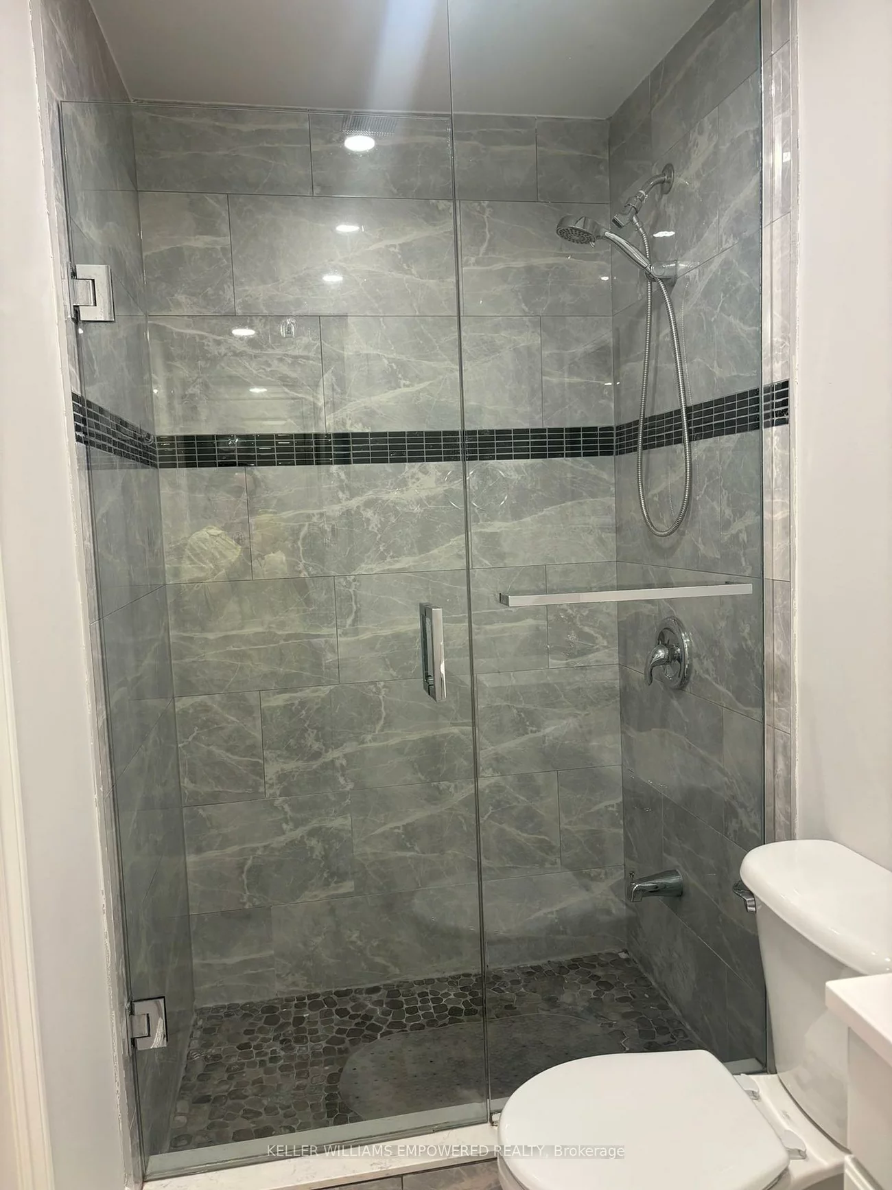53, Dybal, Vellore Village, Vaughan