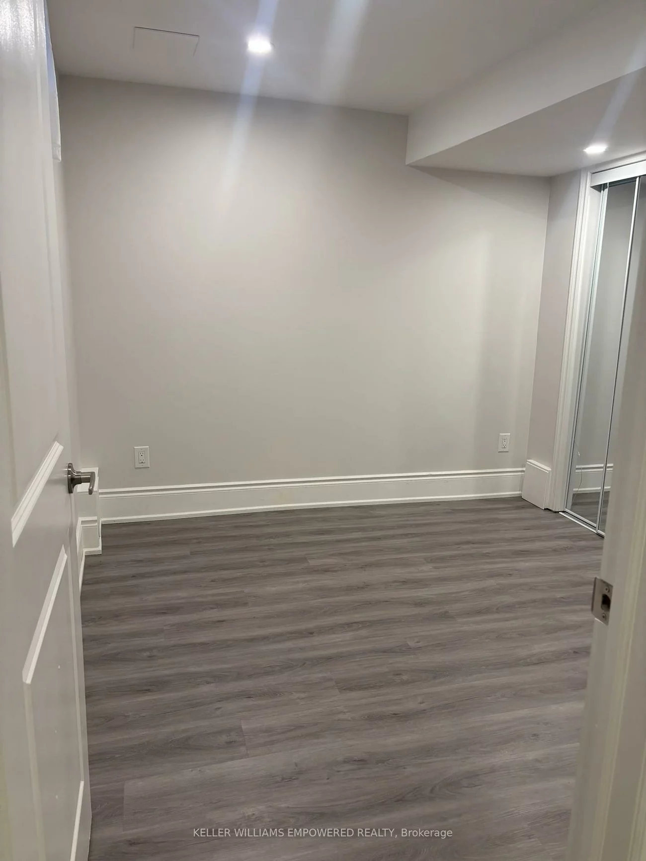 53, Dybal, Vellore Village, Vaughan
