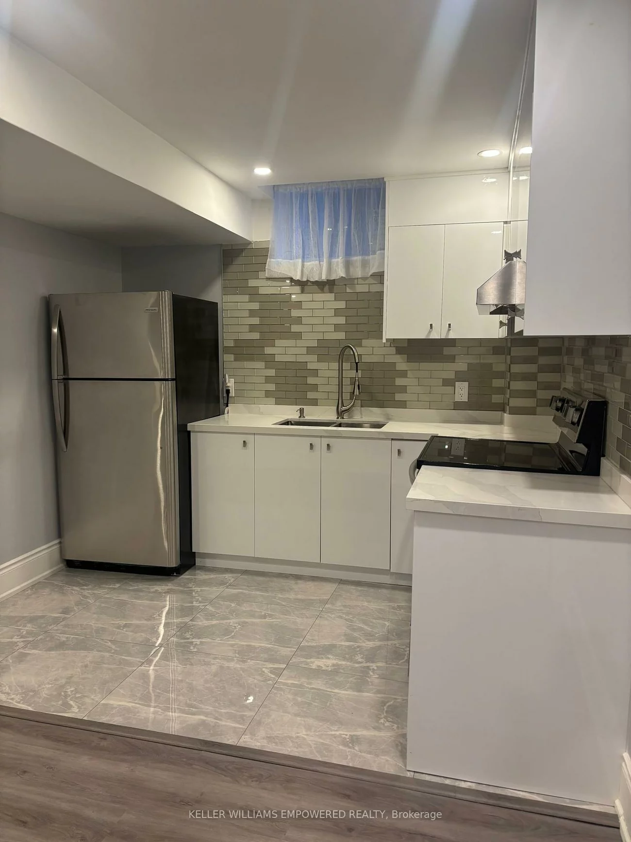 53, Dybal, Vellore Village, Vaughan