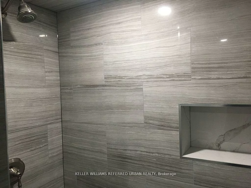 27, Claudia, West Woodbridge, Vaughan
