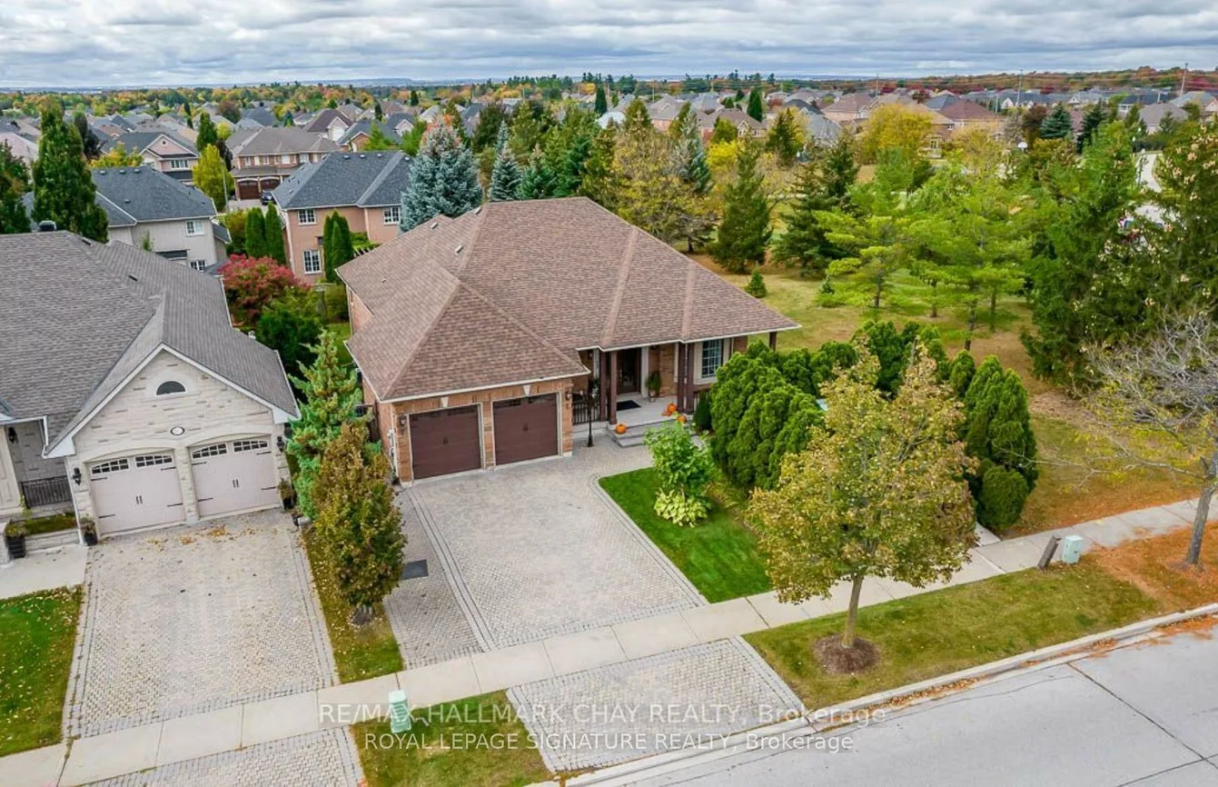 72, Velmar, East Woodbridge, Vaughan