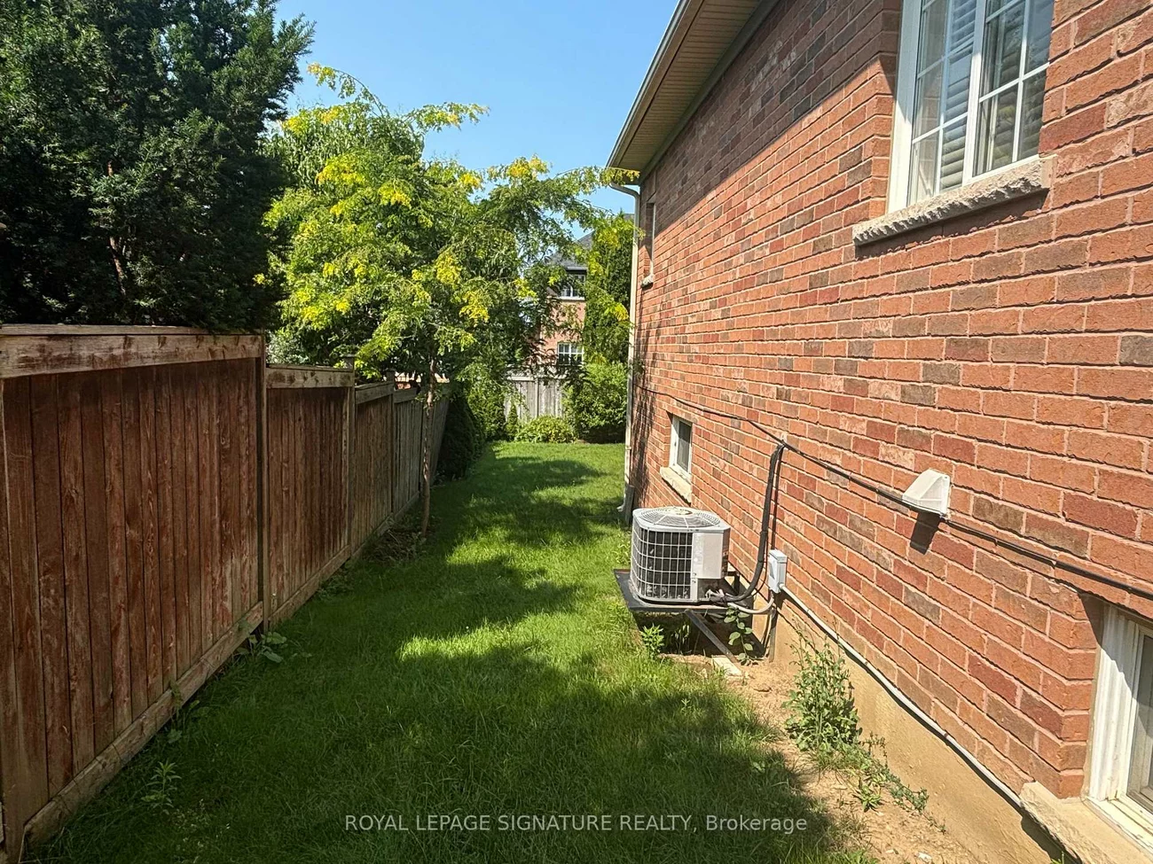 72, Velmar, East Woodbridge, Vaughan