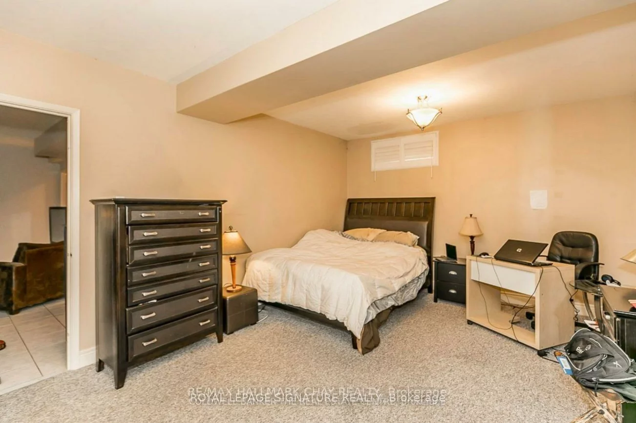 72, Velmar, East Woodbridge, Vaughan