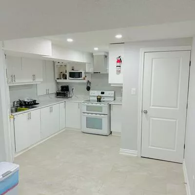 132, Dolce, Vellore Village, Vaughan