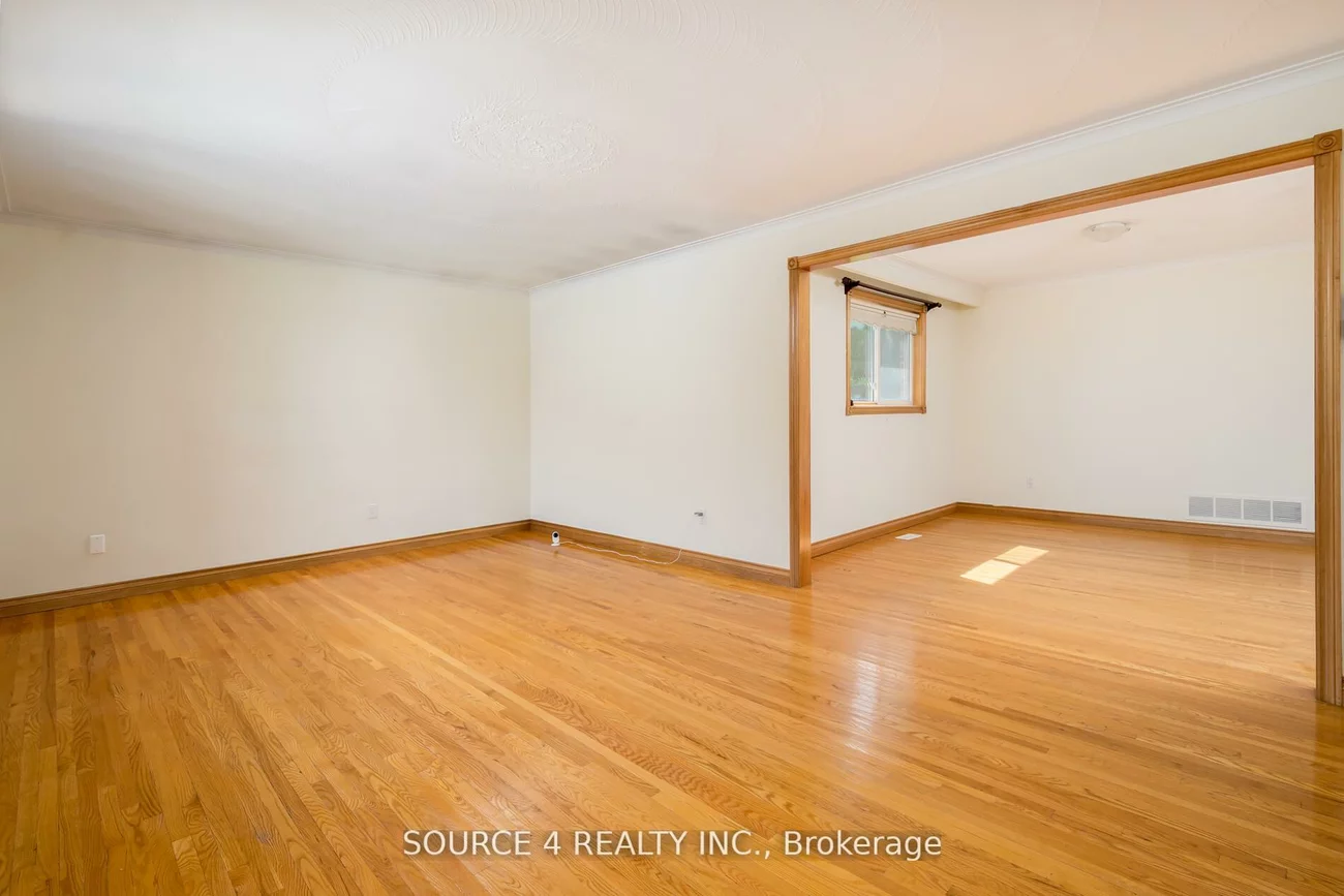 123, Willis, East Woodbridge, Vaughan