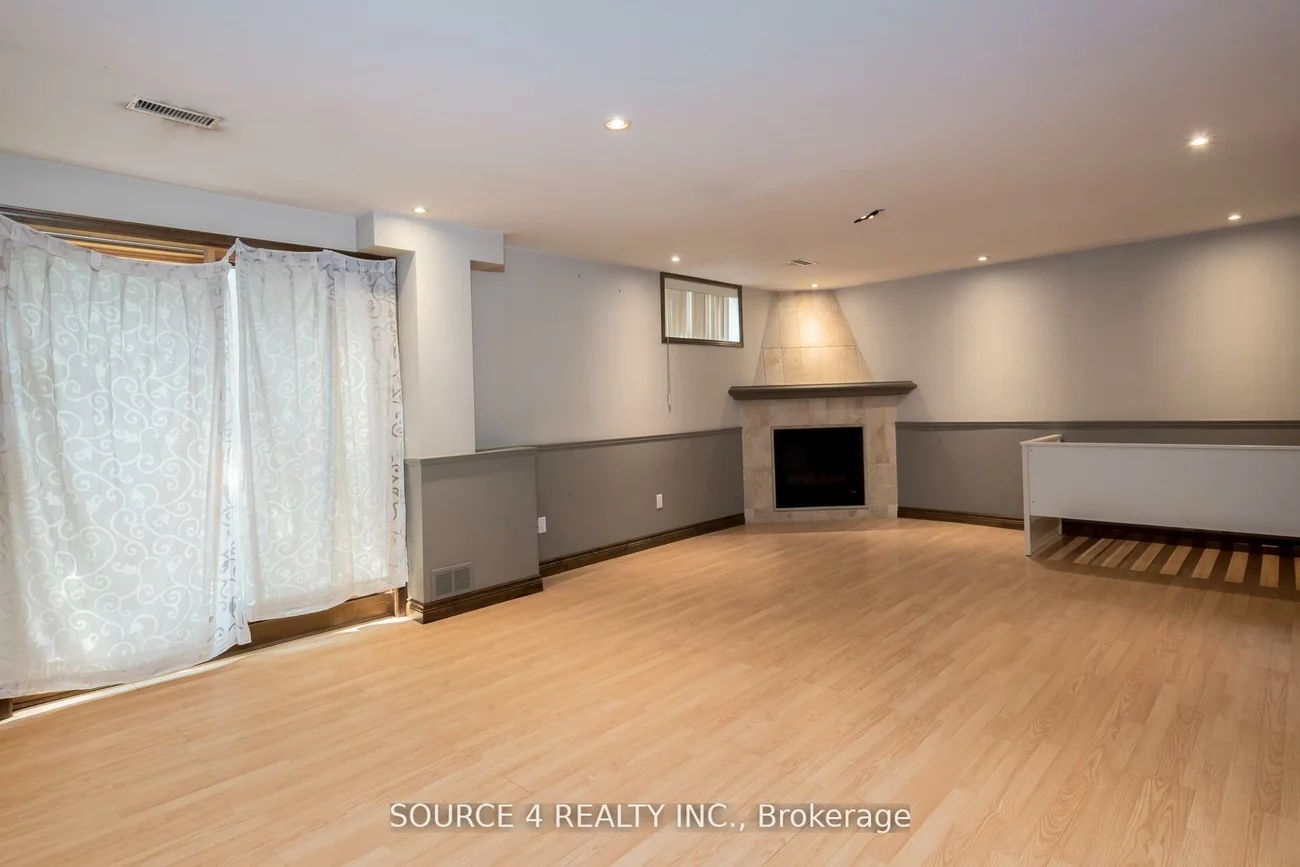 123, Willis, East Woodbridge, Vaughan