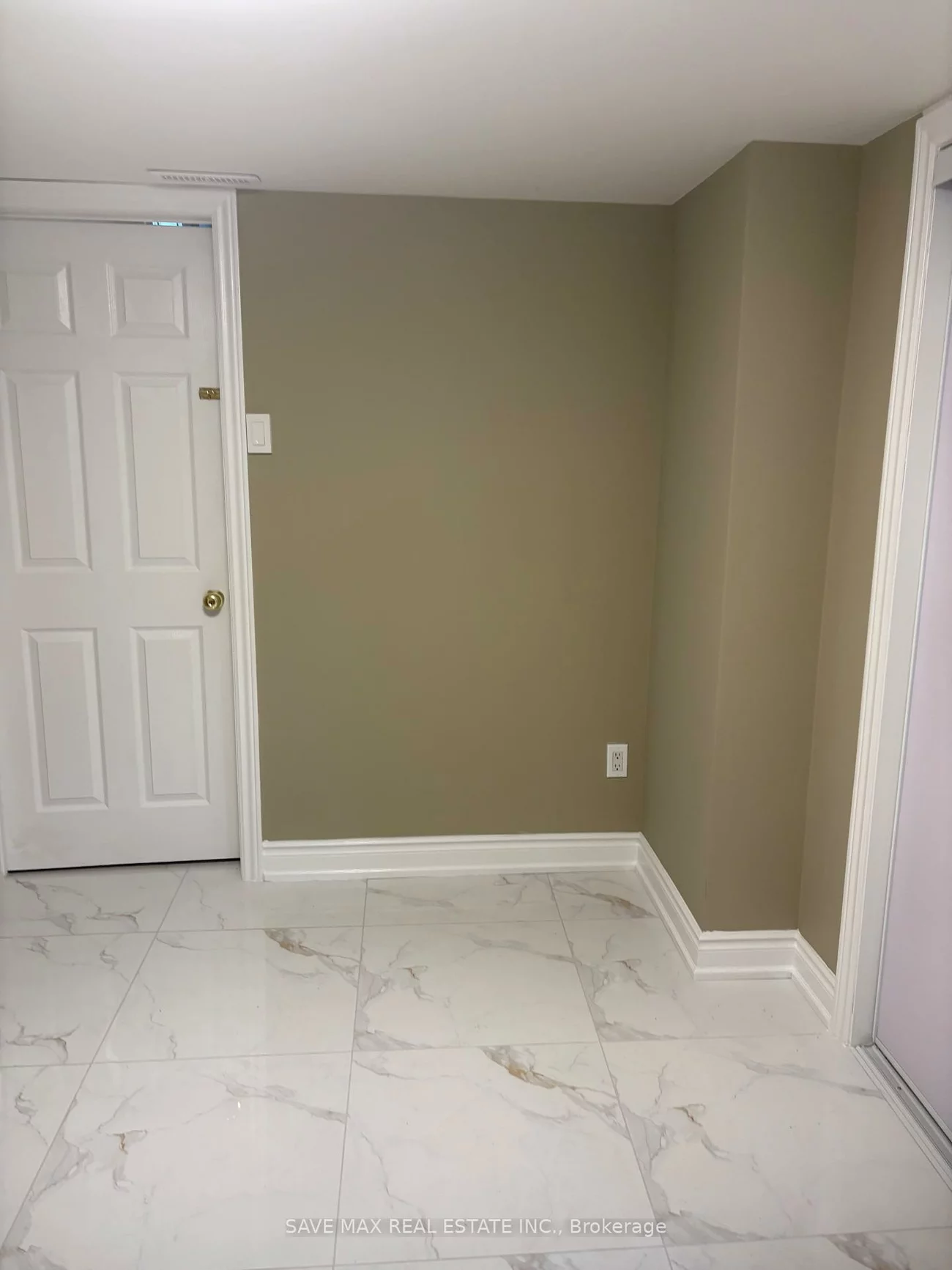 42, skylark, Vellore Village, Vaughan