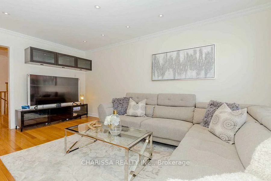 131, Argento, Vellore Village, Vaughan