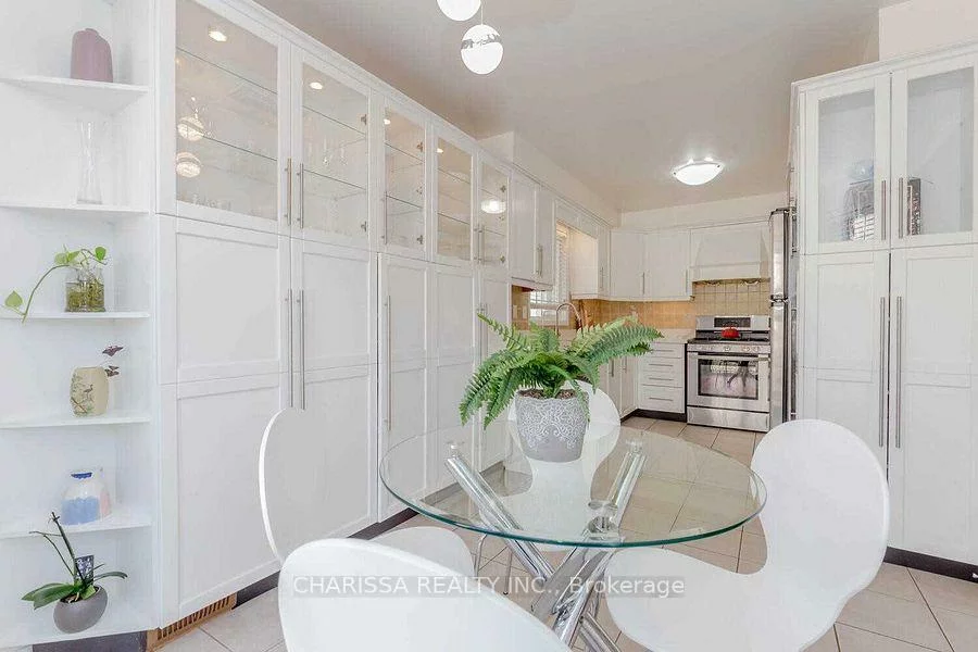 131, Argento, Vellore Village, Vaughan