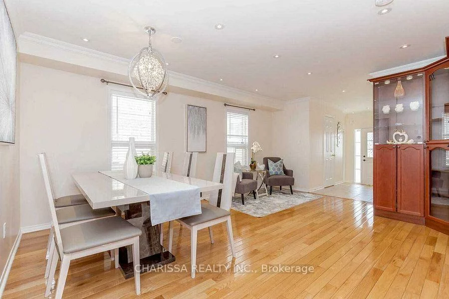 131, Argento, Vellore Village, Vaughan