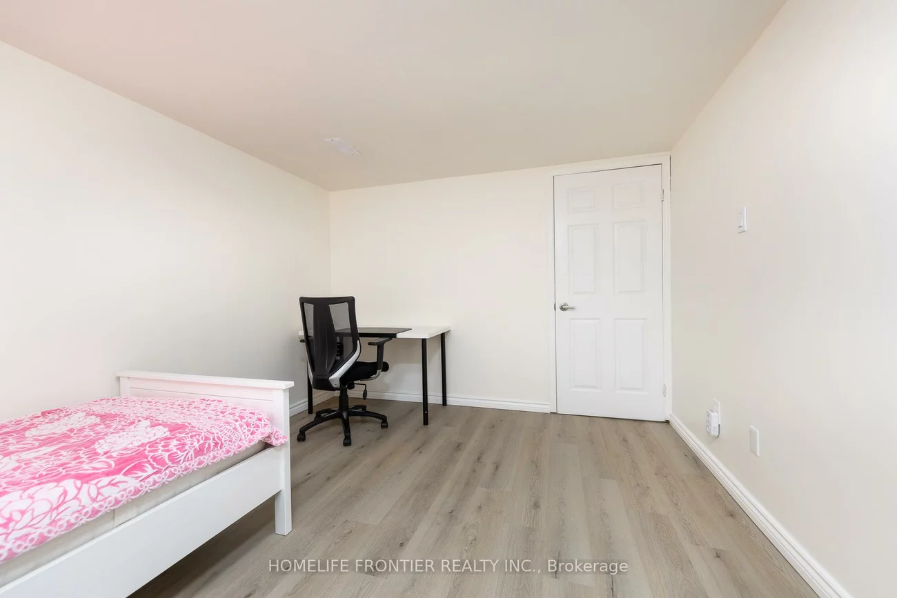258, Conley, Lakeview Estates, Vaughan