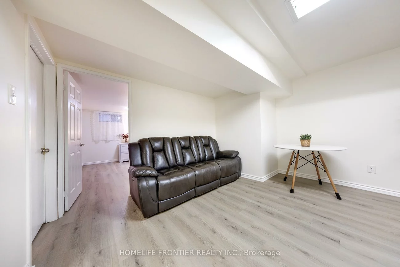 258, Conley, Lakeview Estates, Vaughan