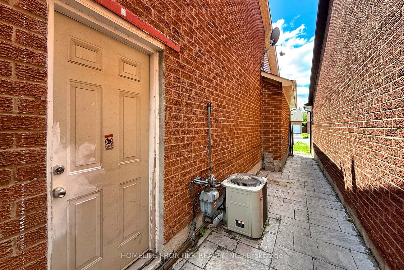 258, Conley, Lakeview Estates, Vaughan