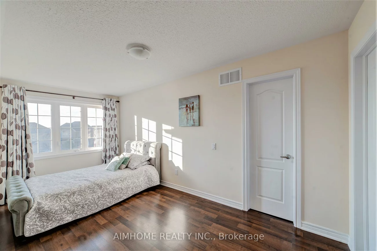 28, Countrywide, Patterson, Vaughan