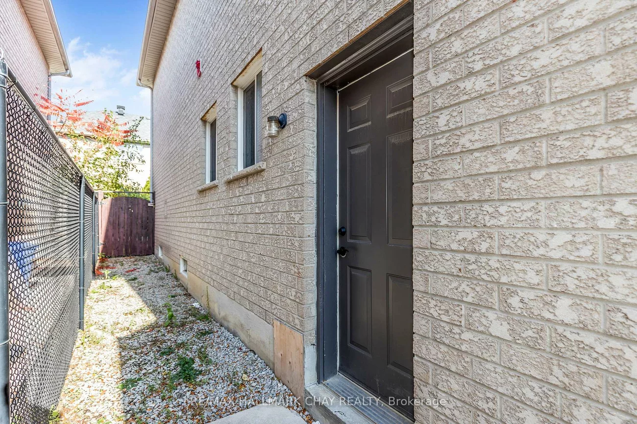 160, Golden Gate, Sonoma Heights, Vaughan