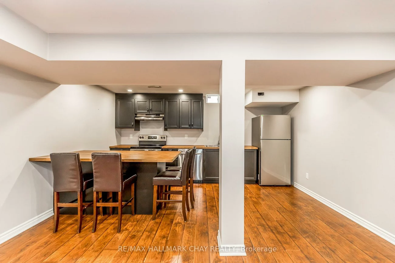 160, Golden Gate, Sonoma Heights, Vaughan