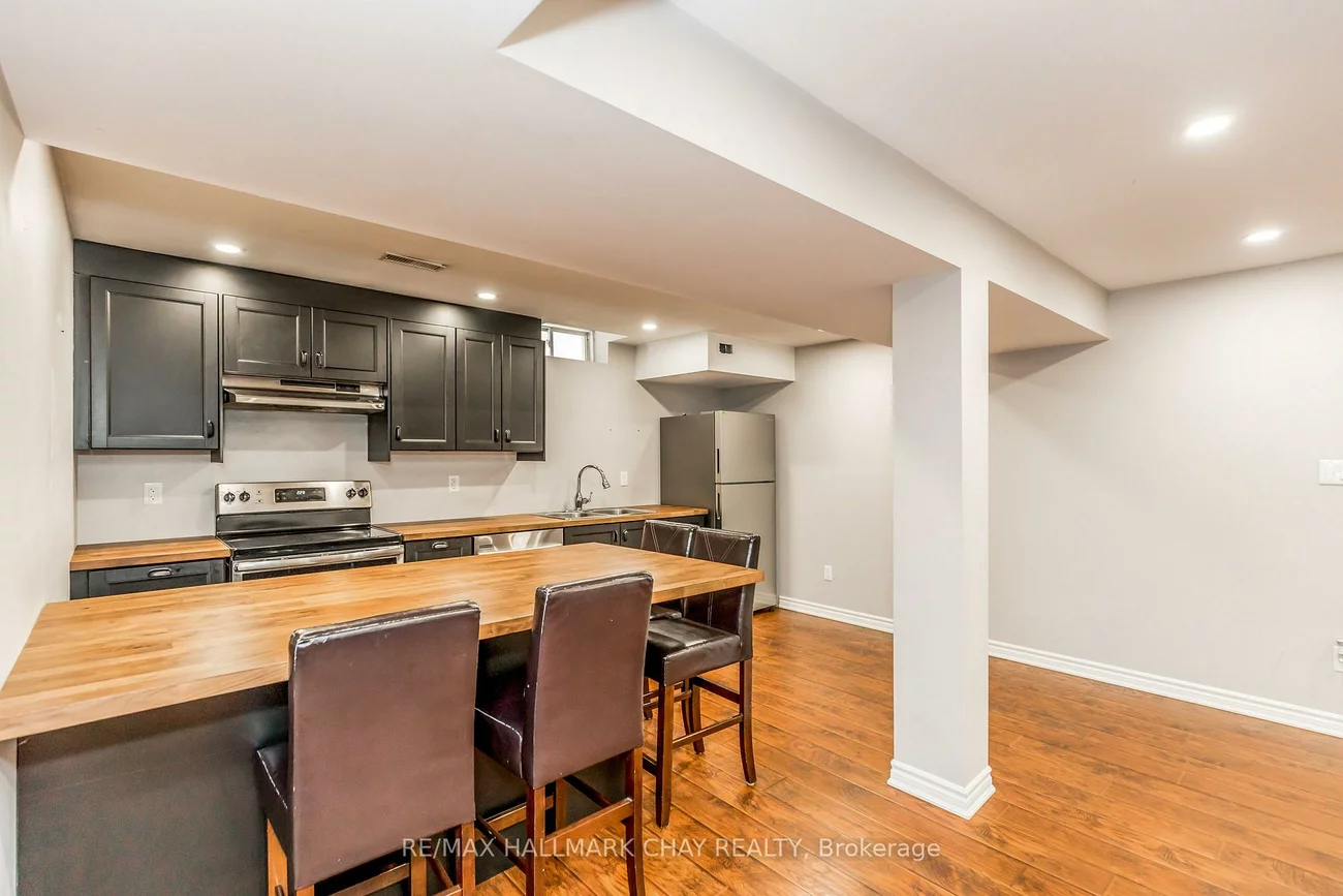 160, Golden Gate, Sonoma Heights, Vaughan