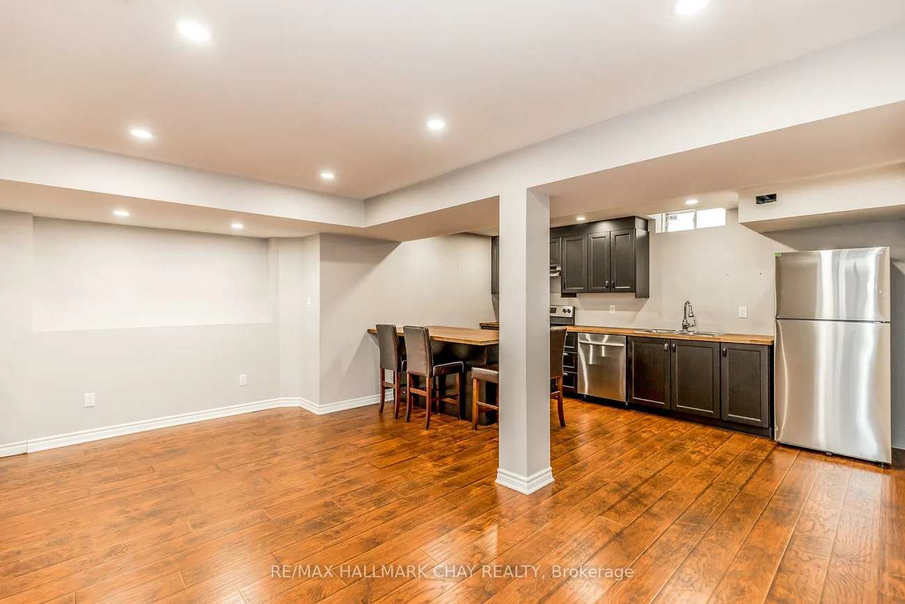 160, Golden Gate, Sonoma Heights, Vaughan