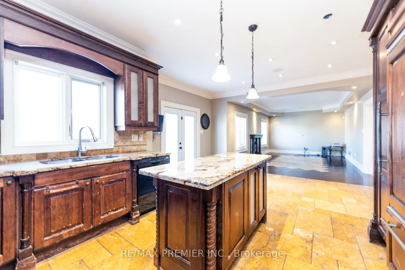 130, Windrose, East Woodbridge, Vaughan