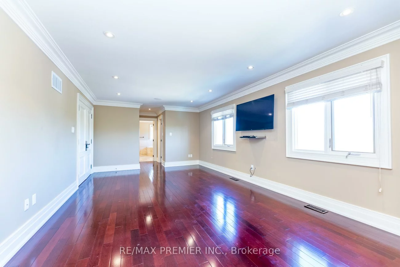 130, Windrose, East Woodbridge, Vaughan