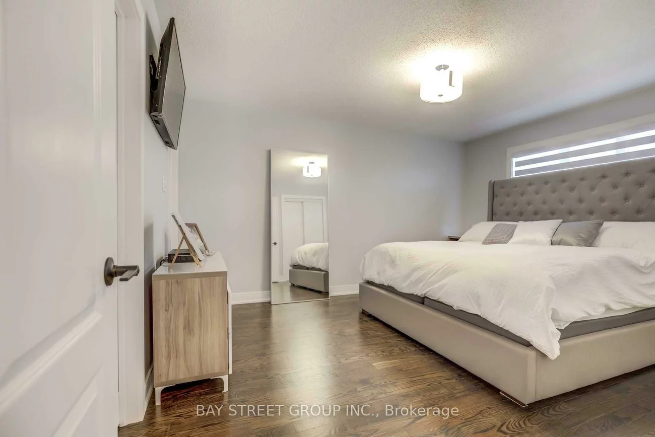 45, Mainland, Vellore Village, Vaughan