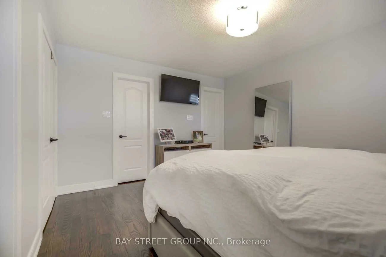 45, Mainland, Vellore Village, Vaughan