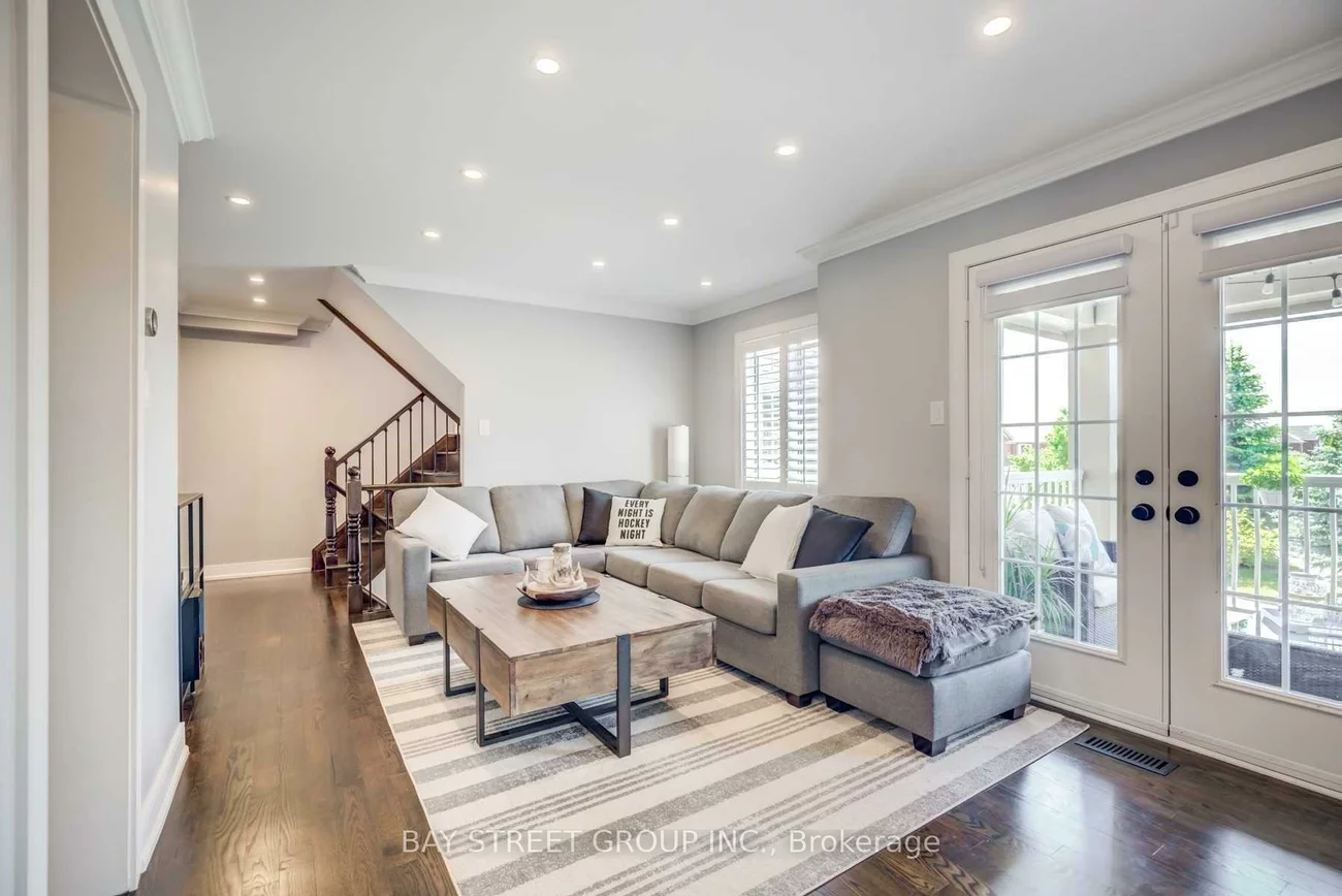 45, Mainland, Vellore Village, Vaughan