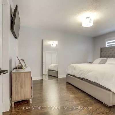 45, Mainland, Vellore Village, Vaughan