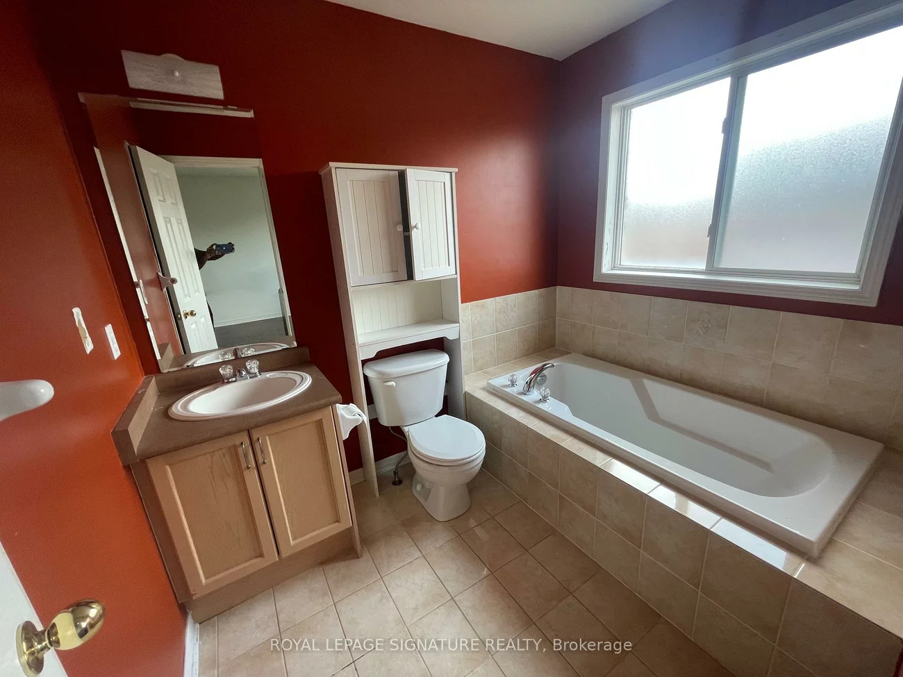 17, Neuchatel, Vellore Village, Vaughan