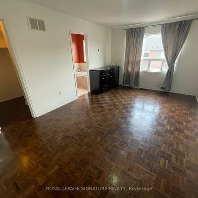 17, Neuchatel, Vellore Village, Vaughan