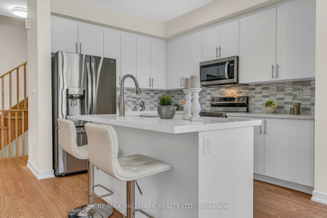 26, Dandara, Steeles West Industrial, Vaughan