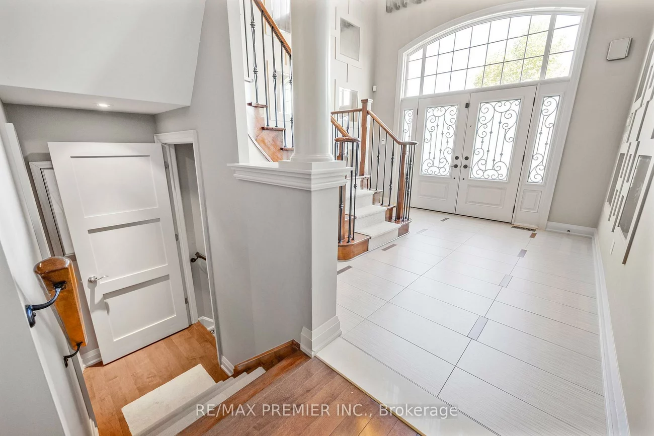 76, Orleans, Vellore Village, Vaughan