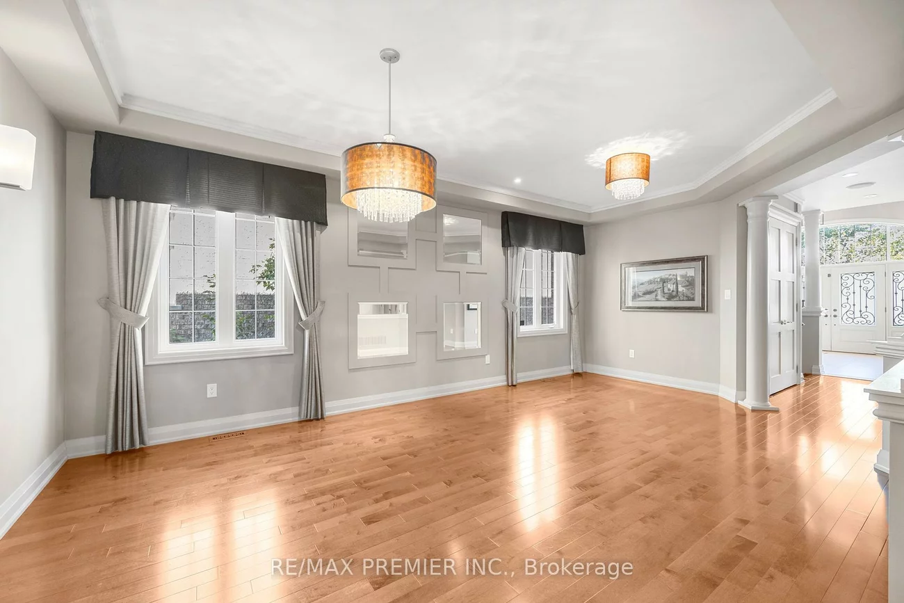 76, Orleans, Vellore Village, Vaughan