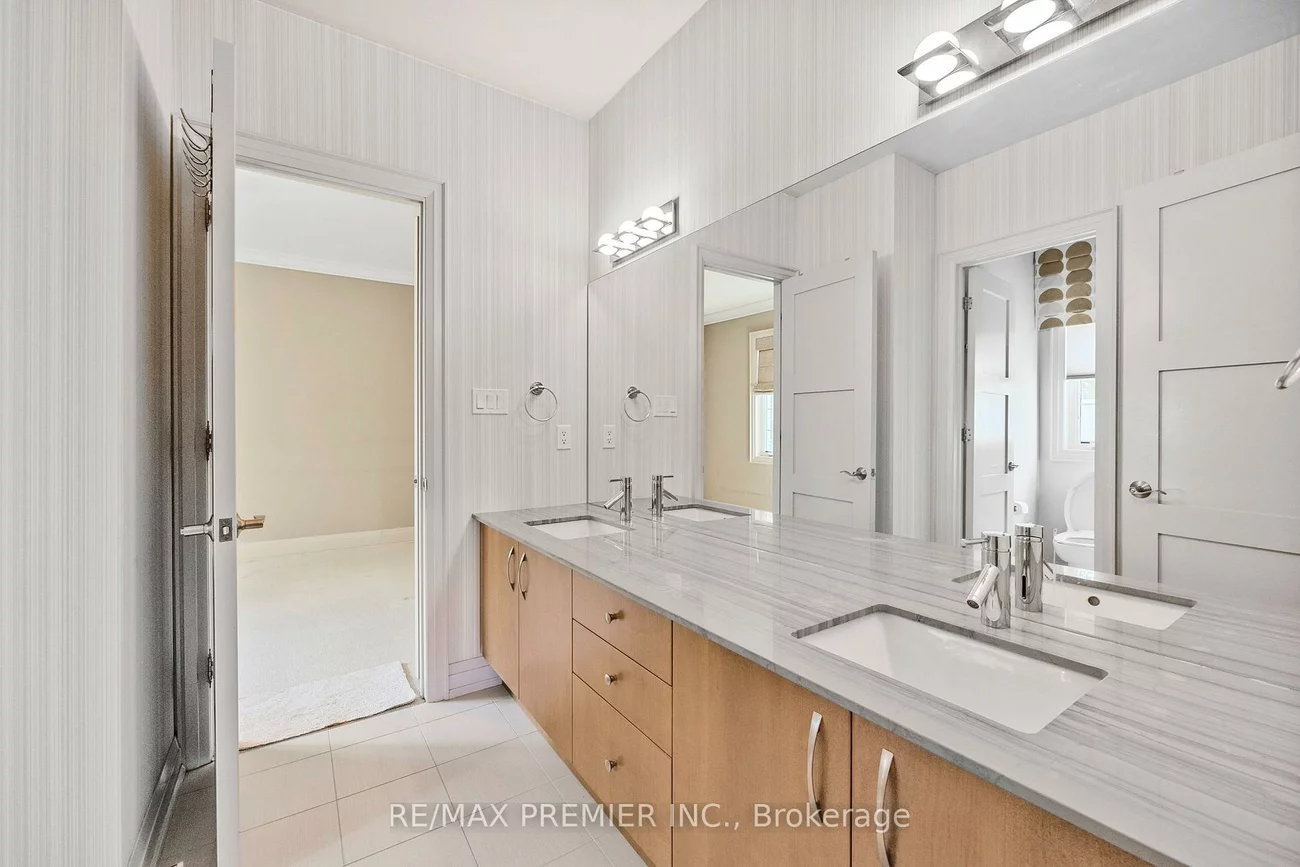 76, Orleans, Vellore Village, Vaughan