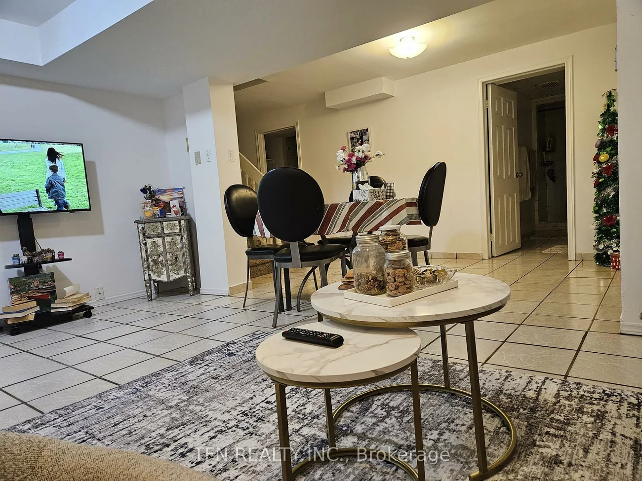 112, Trafalgar, Uplands, Vaughan